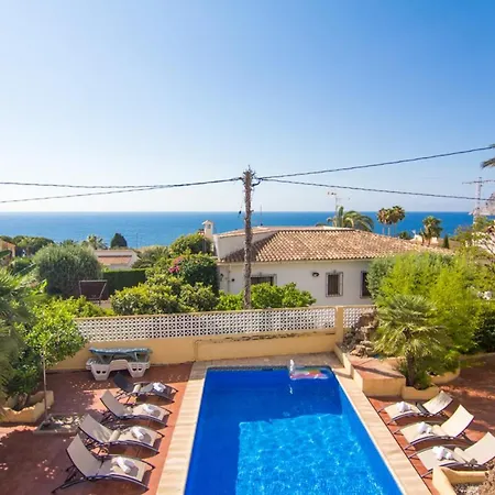Abahana Villas Manuela Villa *